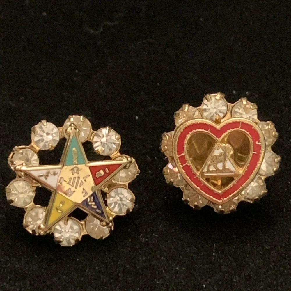 Five Various‎ Pins